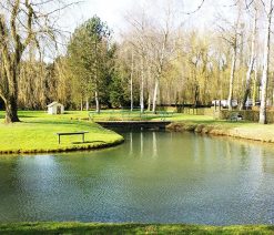 Camping Pas de Calais avec étang pour pêche