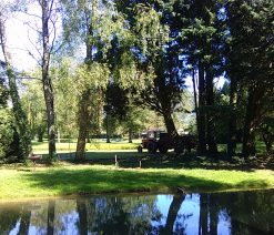 Camping 3 étoiles avec étang pour la pêche